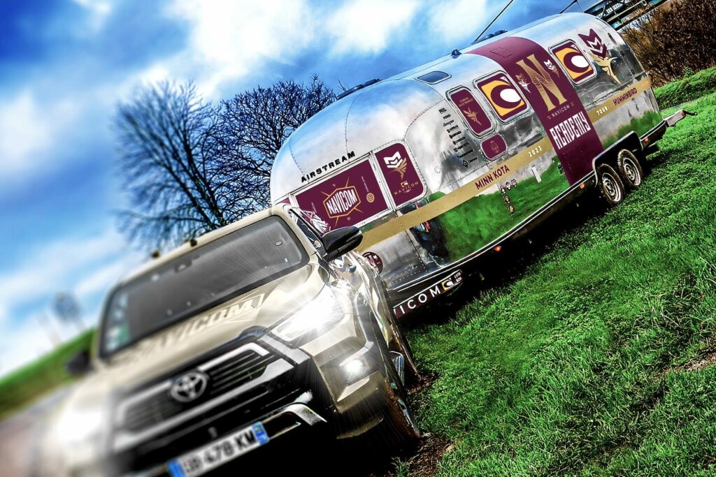 Covering Airstream Navicom Academy par Goodman & Goodman Agency